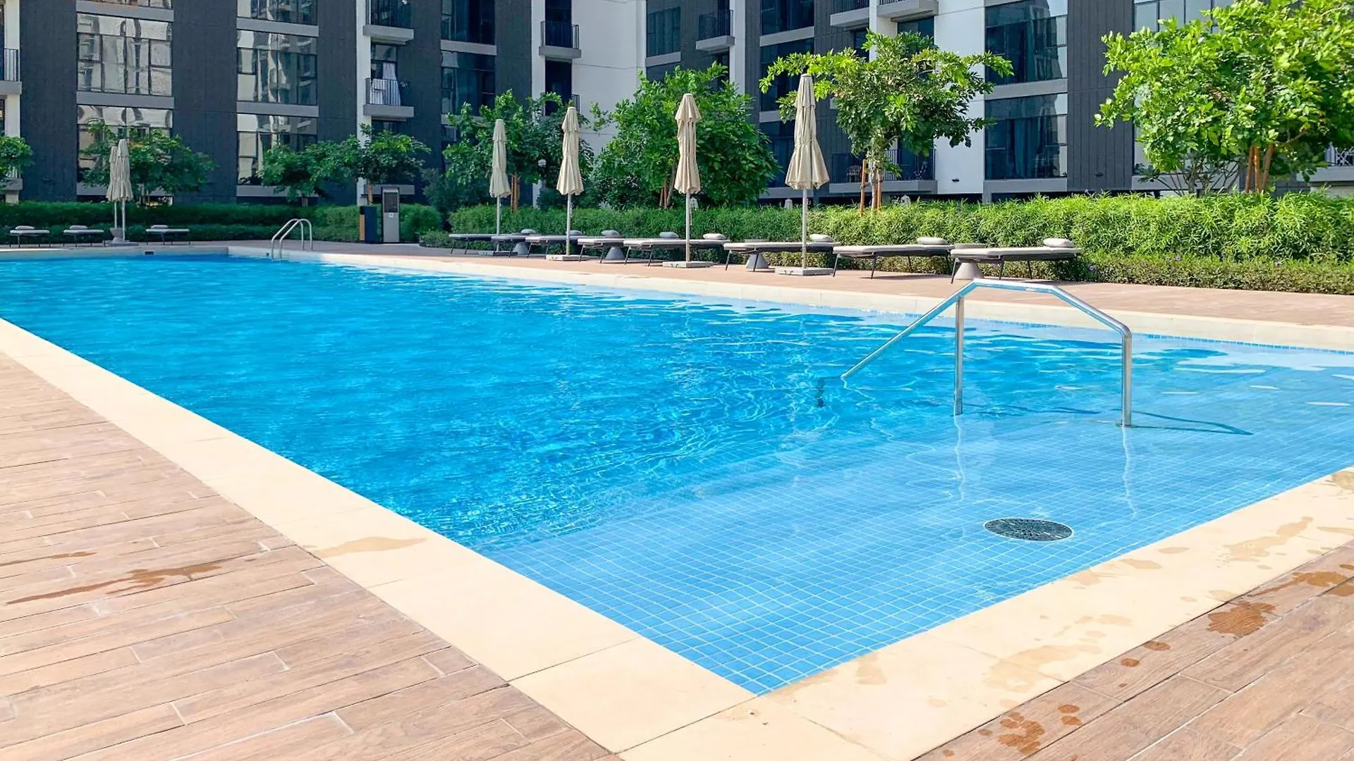 Stylish Apartment With Golf Views In Dubai Hills 199Gv-2